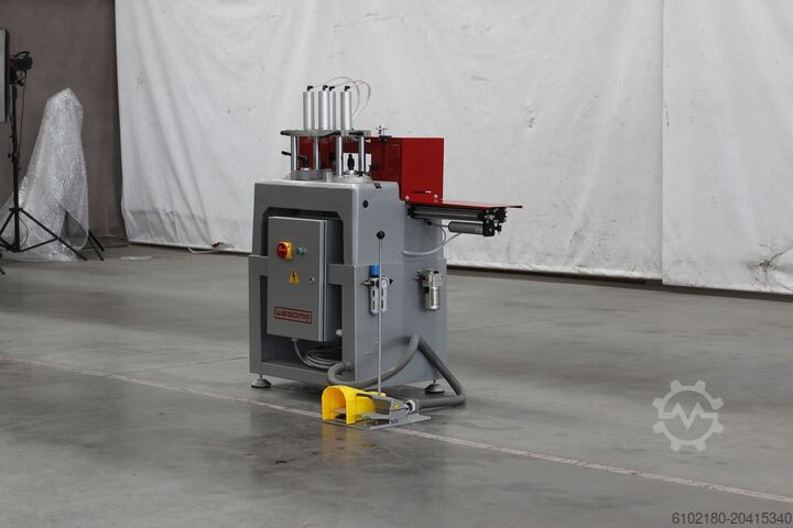 Концевой фрезерный станок Wegoma AKF125P