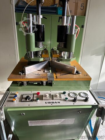 1 - Стыковая сварочная машина Urban AKS 3610