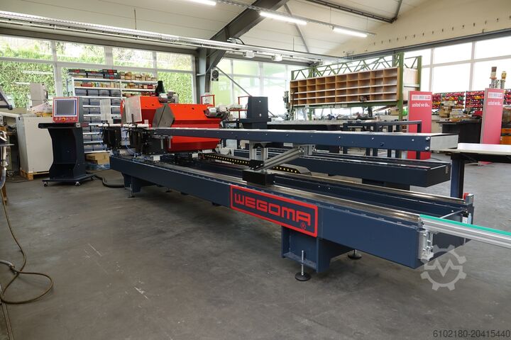 Двойная торцовочная пила Wegoma DS140