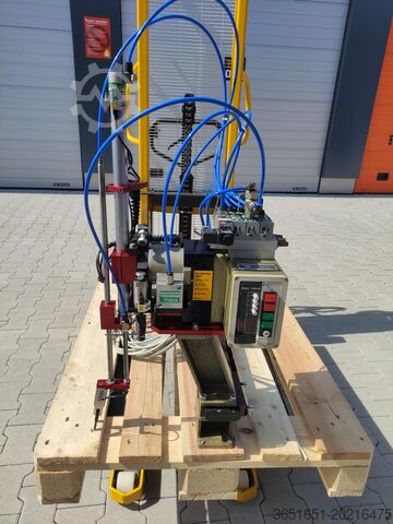 Удаление литника или мелких деталей Geiger Handling EA Mini