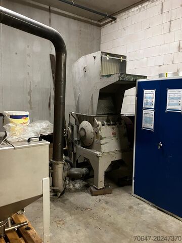 Режущая мельница 22 кВт с вытяжкой и силосом HERBOLD CS450/600-2A