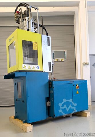 термопластавтомат BOY 35 A VV