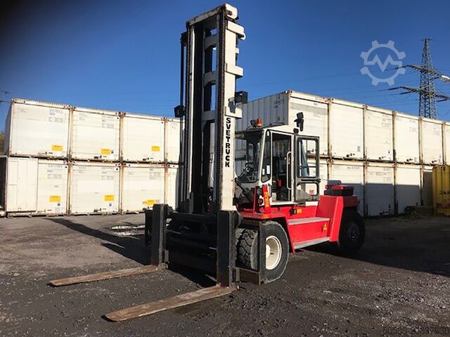 Дизельный вилочный погрузчик Svetruck 12120-35