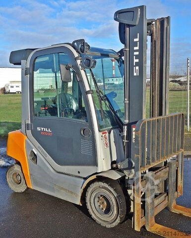 Дизельный вилочный погрузчик Still RX 70-30