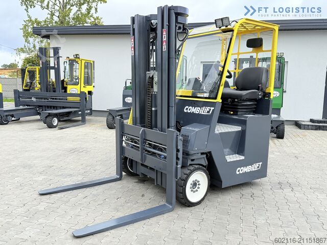 четырёхсторонний автопогрузчик Combilift CB4000 TRIPLEX 5200 FREE-LIFT POSITIONER