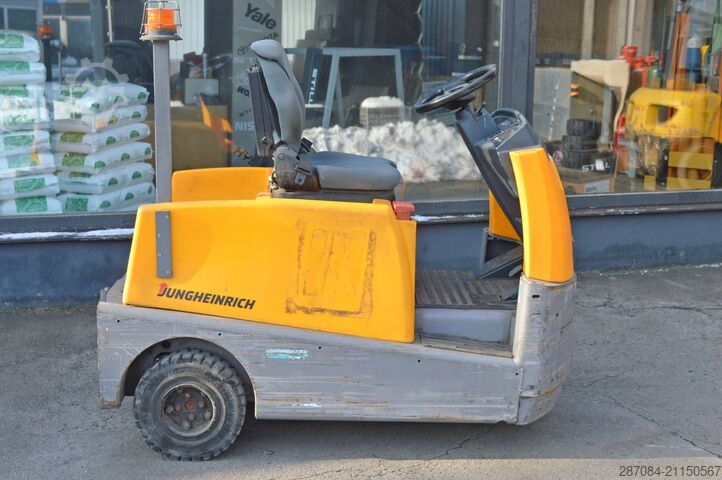 буксировочный тягач Jungheinrich EZS 570