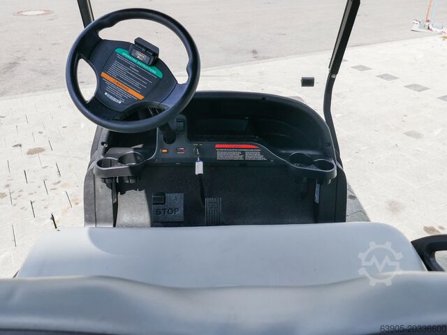 Трактор Club Car Tempo