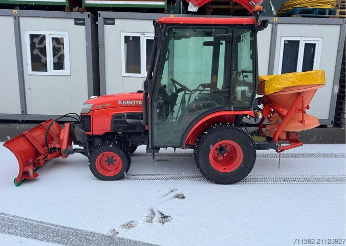буксировочный тягач Kubota Kubota B2530 Traktor