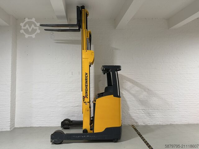 ричтрак Jungheinrich ETV 325 | SS | 6,2m | 2,5t | 3+4 V