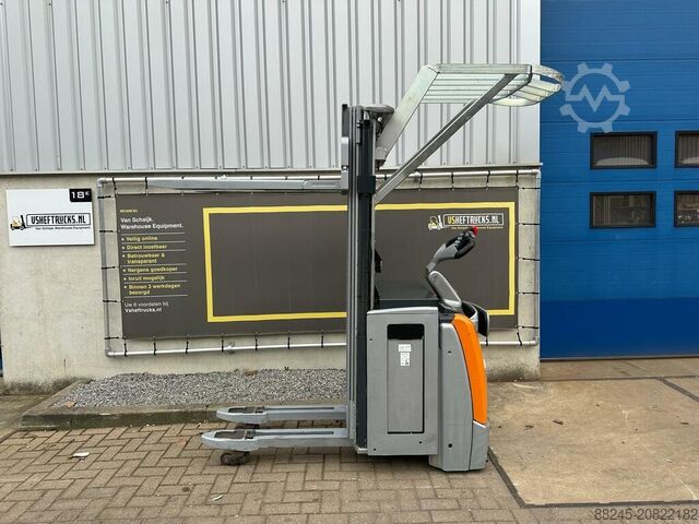 VS-22584 Электрический штабелер-триплекс Still с начальным подъемом STILL exv sF 14i