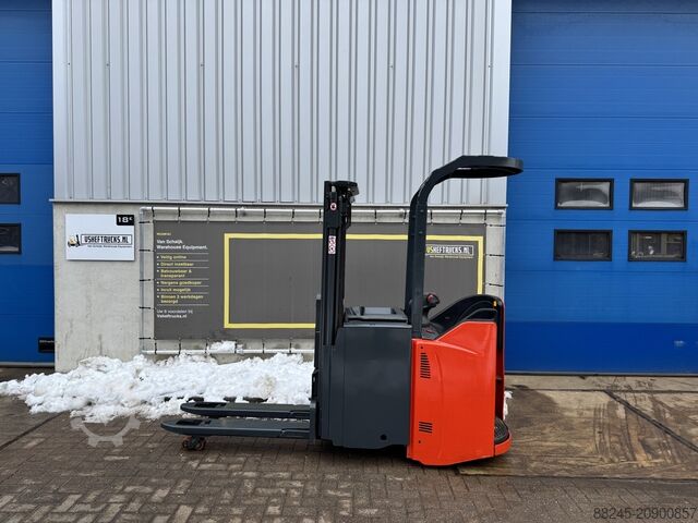 VS-22568 Электрический ДВОЙНОЙ штабелер Linde D14SP LINDE D14SP