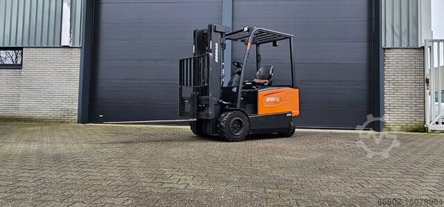вилочный погрузчик Doosan B 25 X-7