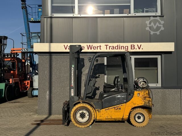 Jungheinrich TFG430S триплекс 500, свободный подъём, боковое смещение, газ (LPG), 2015 JUNGHEINRICH TFG430S triplo500 freelift sideshift LPG 2015