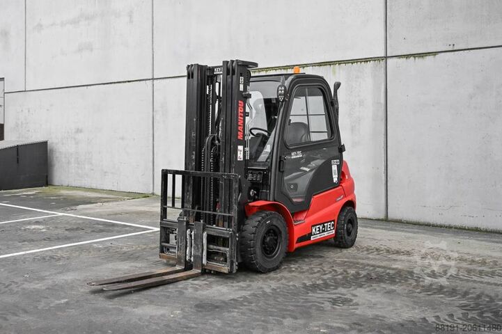 Вилочный погрузчик Manitou MI 25 D