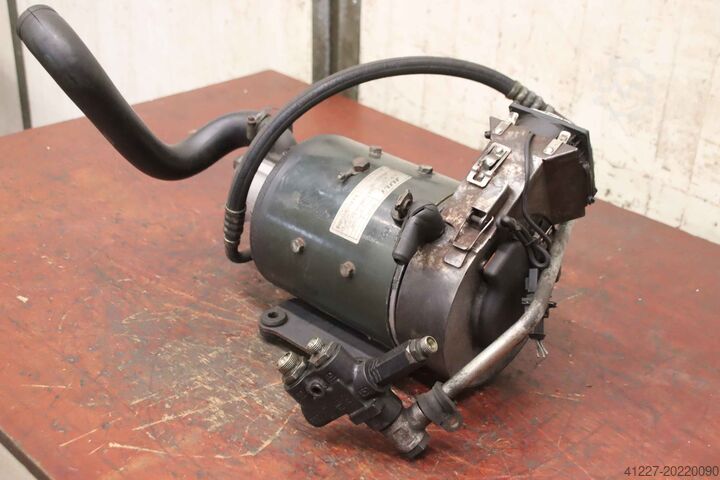 Гидравлический насос для электропогрузчика 48 В 9 кВт Juli GP 116-14/7.9