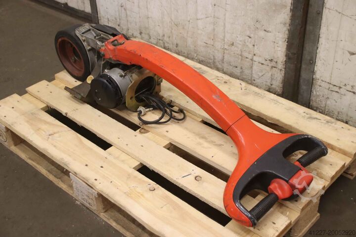 Полная дышло с приводом Linde L 12  24 V