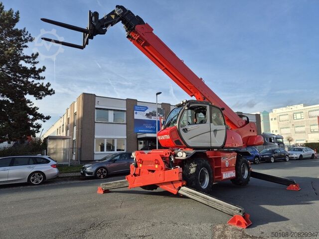 Телескопический манипулятор с возможностью поворота Manitou MRT 2550+ Privilege