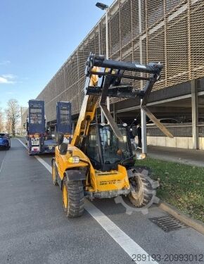 Телескопический манипулятор JCB 525-60