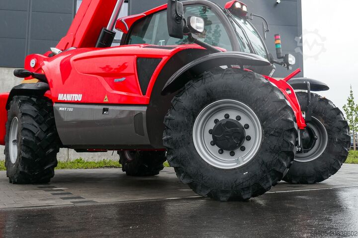Телескопический манипулятор Manitou MHT 790