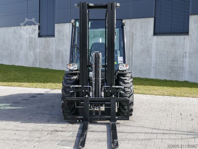внедорожный погрузчик Manitou MC 25-4