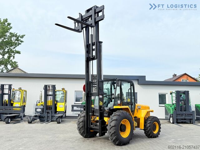 внедорожный погрузчик JCB 940 / TRIPLEX 4500 / FREE-LIFT NEW TIRES