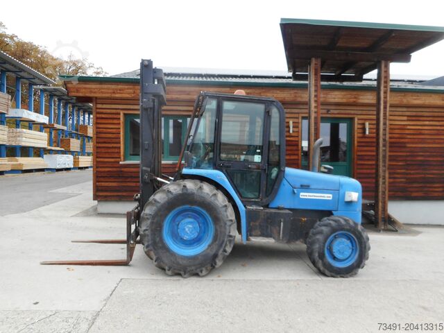 Вездеходный вилочный погрузчик JCB 926-4 ALLRAD Triplex 5,5m