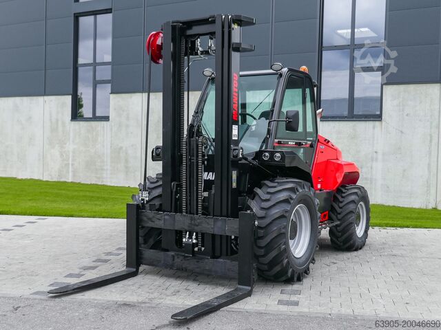 Вездеходный вилочный погрузчик Manitou M 50-4