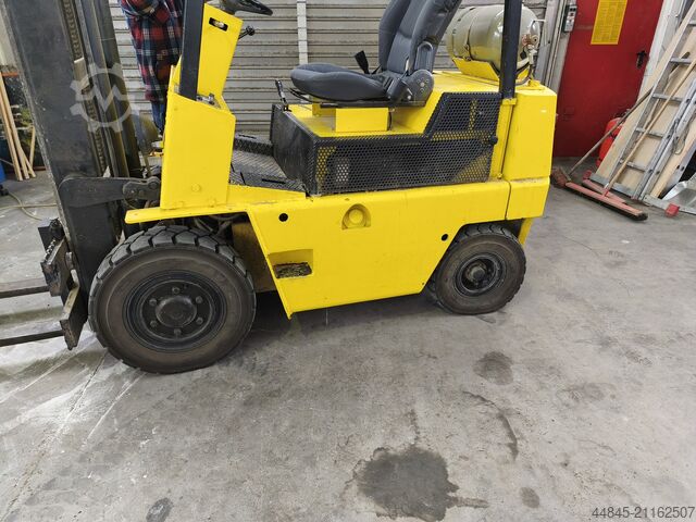 вилочный погрузчик Yale GLP040 EBPAV