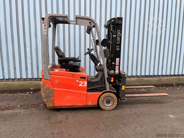 Электрический 3-колесный вилочный погрузчик BT C3E160 // Vorschubgabeln 1990 mm ausgefahren