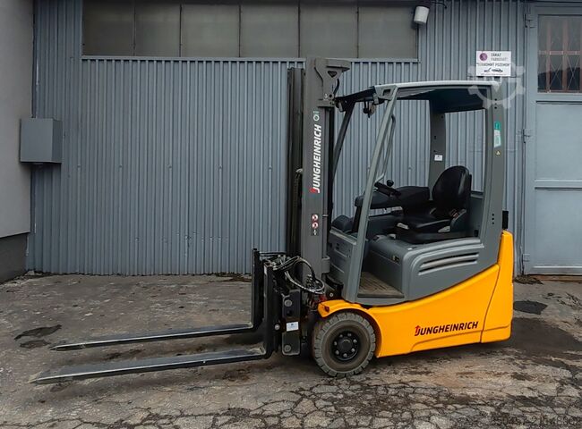 Электрический – 3 колеса Jungheinrich EFG 213 LI ION 2022y/ 3.3m/ 7752h/ 4v