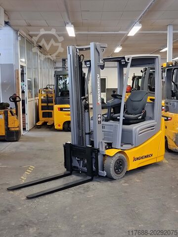 Электрический трехколесный велосипед Jungheinrich EFG 220 - Service Neu - Batterie 90% - nur 306 Std