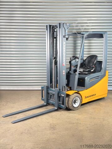 Электрический трехколесный велосипед Jungheinrich EFG 220 - Service Neu - Batterie 81% - Freihub