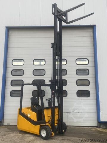 Электрический вилочный погрузчик, трёхколёсный электрический погрузчик, электрический фронтальный по JUNGHEINRICH EFG-DF 18