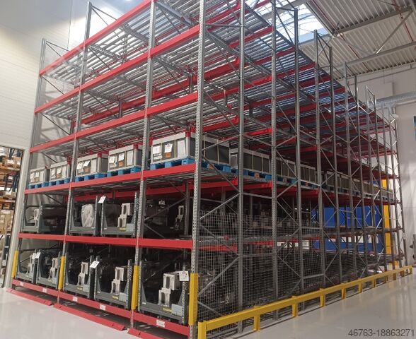 Проходной стеллаж для специальных грузоносителей Hofmann Fördertechnik Palettendurchlaufregal