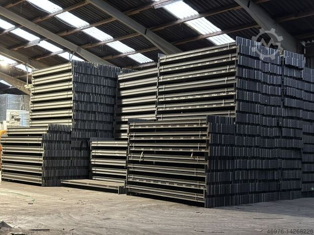 Траверса / 3 300 мм / INP: 80x42 мм / 5HK SSI Schäfer PR600 Palettenregaltraverse