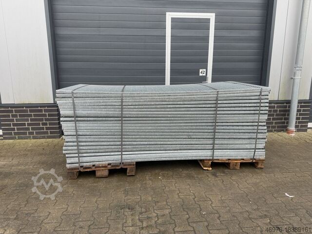 Прессованная решетка Решетка Решетка Прессованная решетка Gesamttiefe: 2.520 mm / Gesamtbreite 1.120mm / GR-114