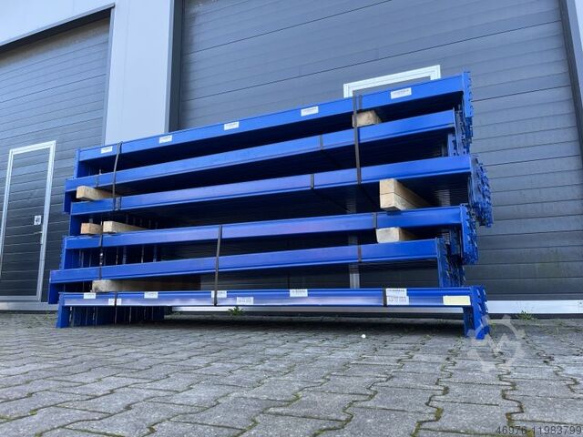 Фермы для паллетных стоек Фермы стеллажные SLP / K: 90x50 mm / Kopftraverse / blau / lichte Weite: 2.600 mm / 3 HK