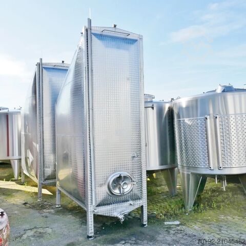 Прямоугольный резервуар 6100 литров из V2A Rieger 9658