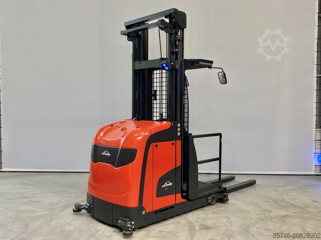 V ( 5213 ) Железнодорожная направляющая * НОВАЯ / неиспользованная !!! LINDE V  ( 5213 ) Rail Guidance * NEW / Unused !!!