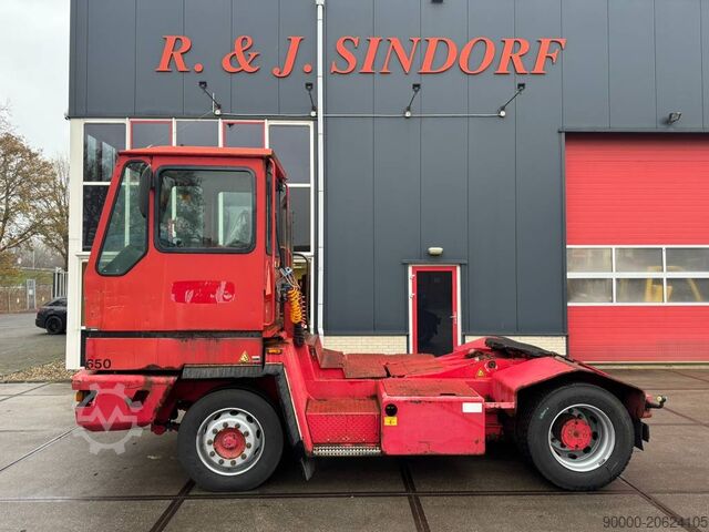 Терминальный трактор Terberg YT 220