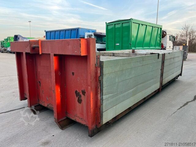 Контейнер с крюковым захватом  CONTAINER SCARRABILE USATO A PIANALE CON SPONDE