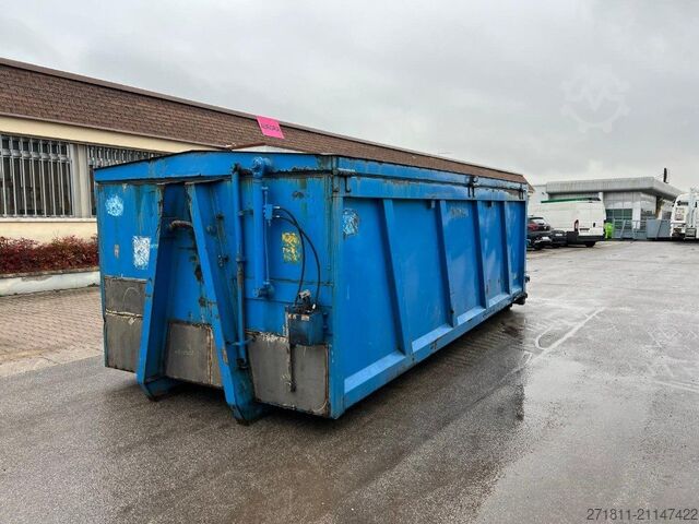 Контейнер с крюковым захватом  CONTAINER SCARRABILE USATO CON COPERCHIO