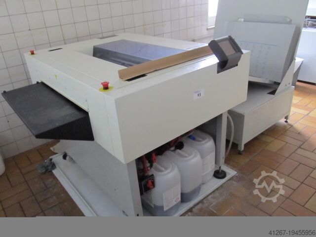 Развивающая машина Glunz & Jensen Quartz III 85