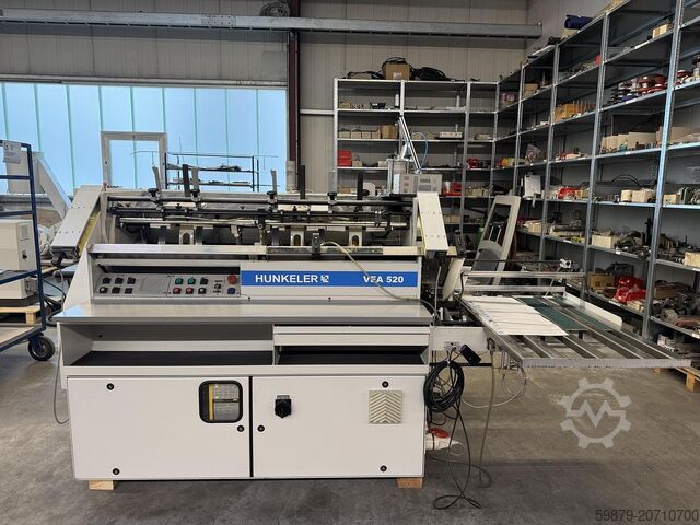 Машина для приклеивания форзацев Hunkeler VEA 520 KS-HHS (1999) Hunkeler VEA 520 KS-HHS