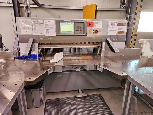 бумагорезательная машина Polar 137 XT