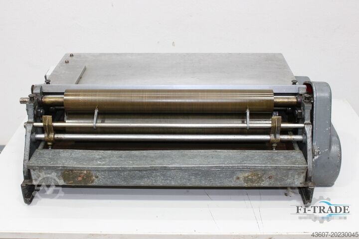 Машина для склеивания / Машина для склеивания Tränklein AM 500