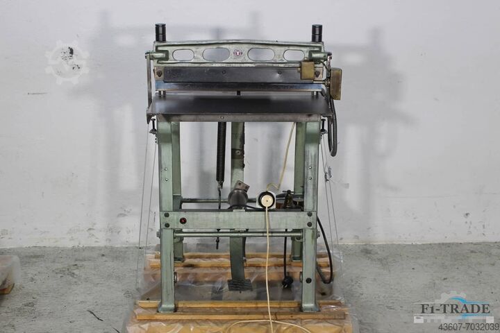 Станок для установки соединений Karl Tränklein FEM 658-58-4