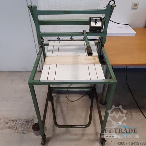 Rundegerät für Buchdecken / Закруглительный станок для книжных обложек Schmedt PräRund