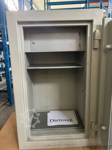 безопасный unbekannt tr