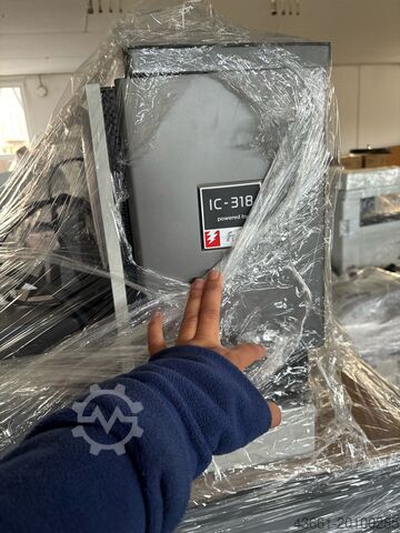 Minolta Accurio C14000 Minolta Accurio C14000